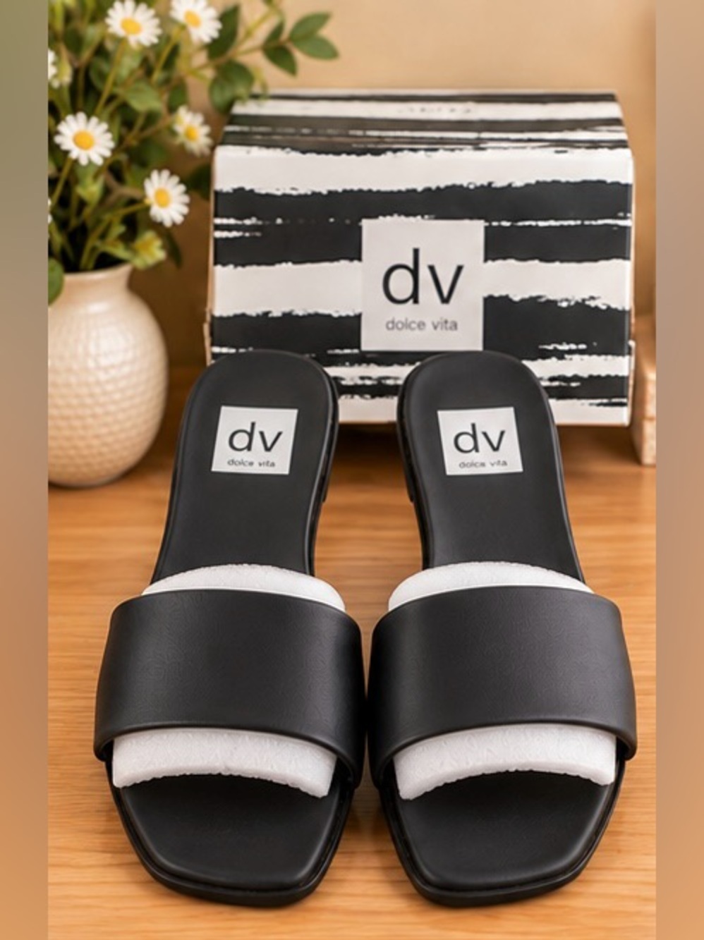 Dolce Vita Charlese Black Slide Sandals Size 7 Like New